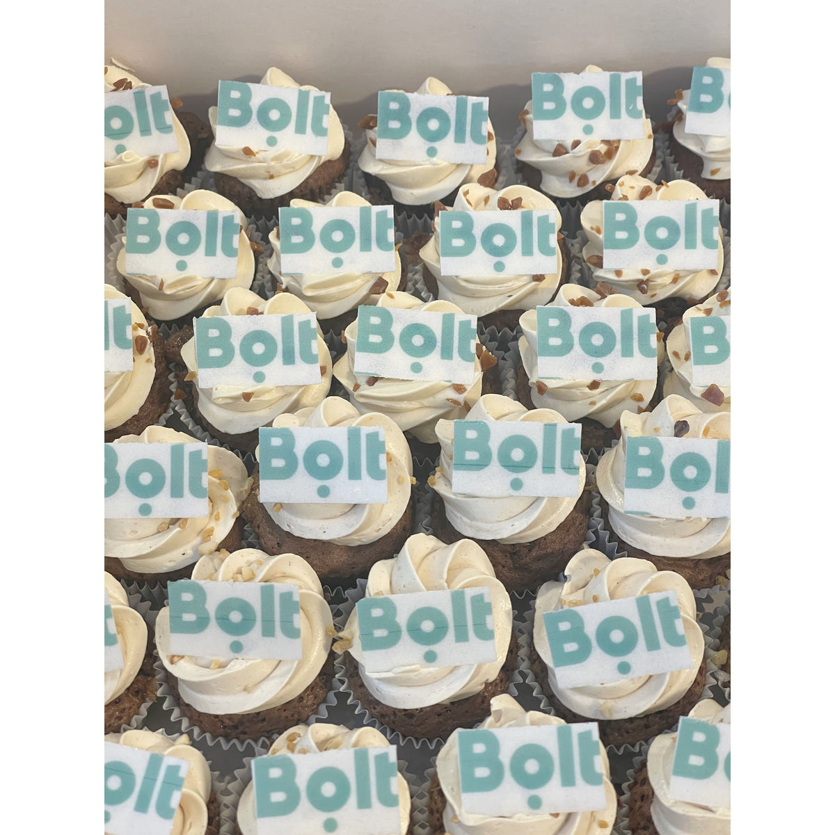 MINI CUPCAKE LOGO cupcake atelierdesgateaux.com 