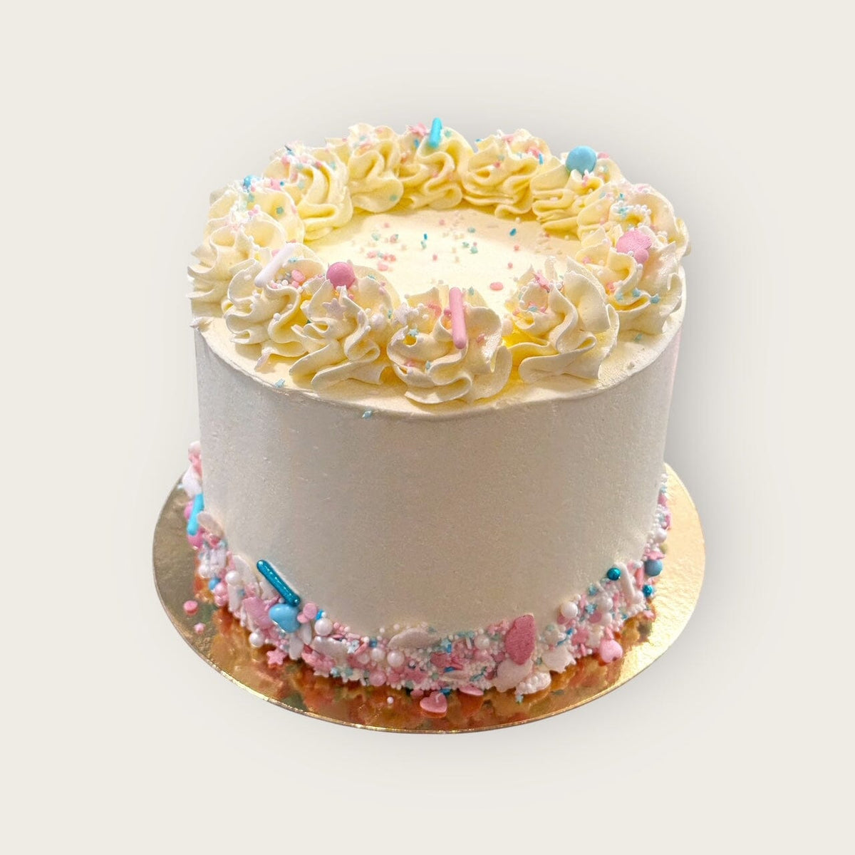 LE GATEAU "GENDER REVEAL" atelierdesgateaux.com 