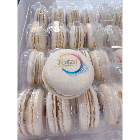 Macarons personnalisés MACARONS atelierdesgateaux.com 