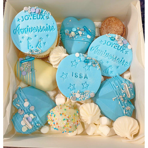 BOX JOYEUX ANNIVERSAIRE BLEUE PERSONNALISÉE