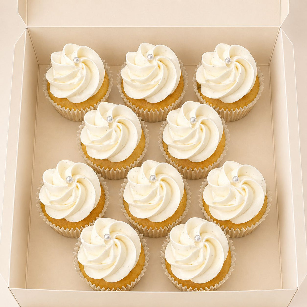 VANILLE Mini cupcakes atelierdesgateaux.com 