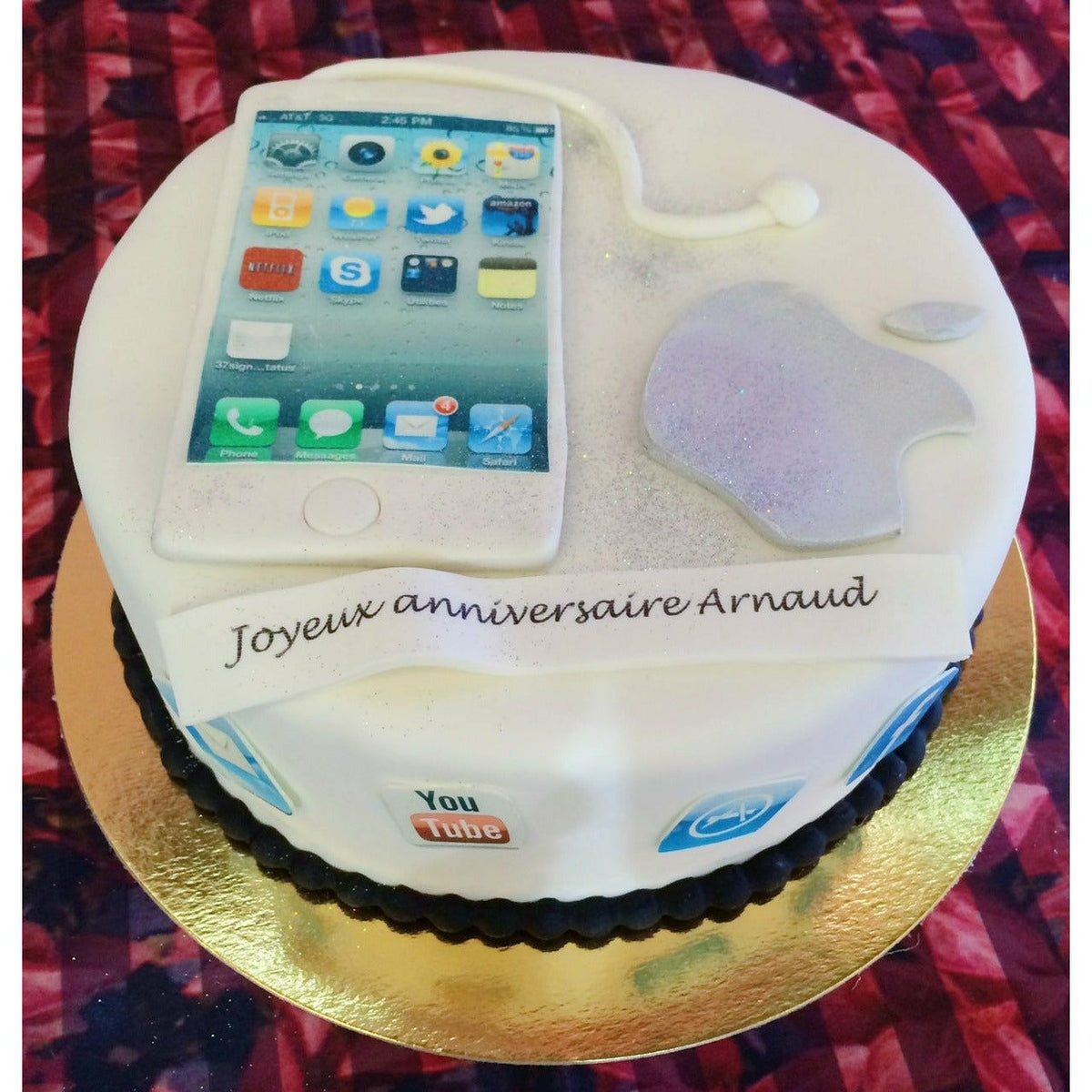 GÂTEAU TELEPHONE atelierdesgateaux.com 