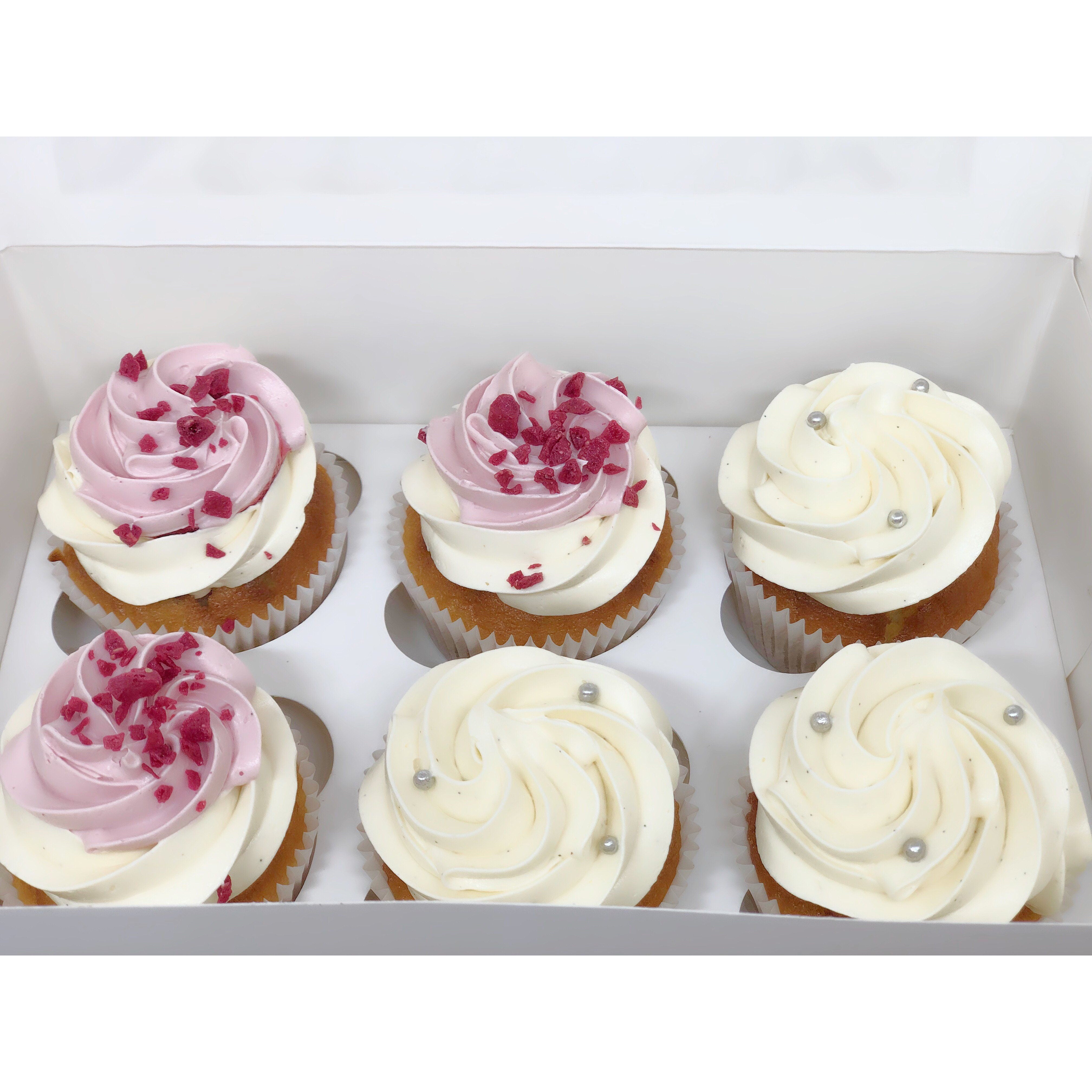 BOX CUPCAKES VANILLE ET FRAMBOISE - L'Atelier des Gâteaux