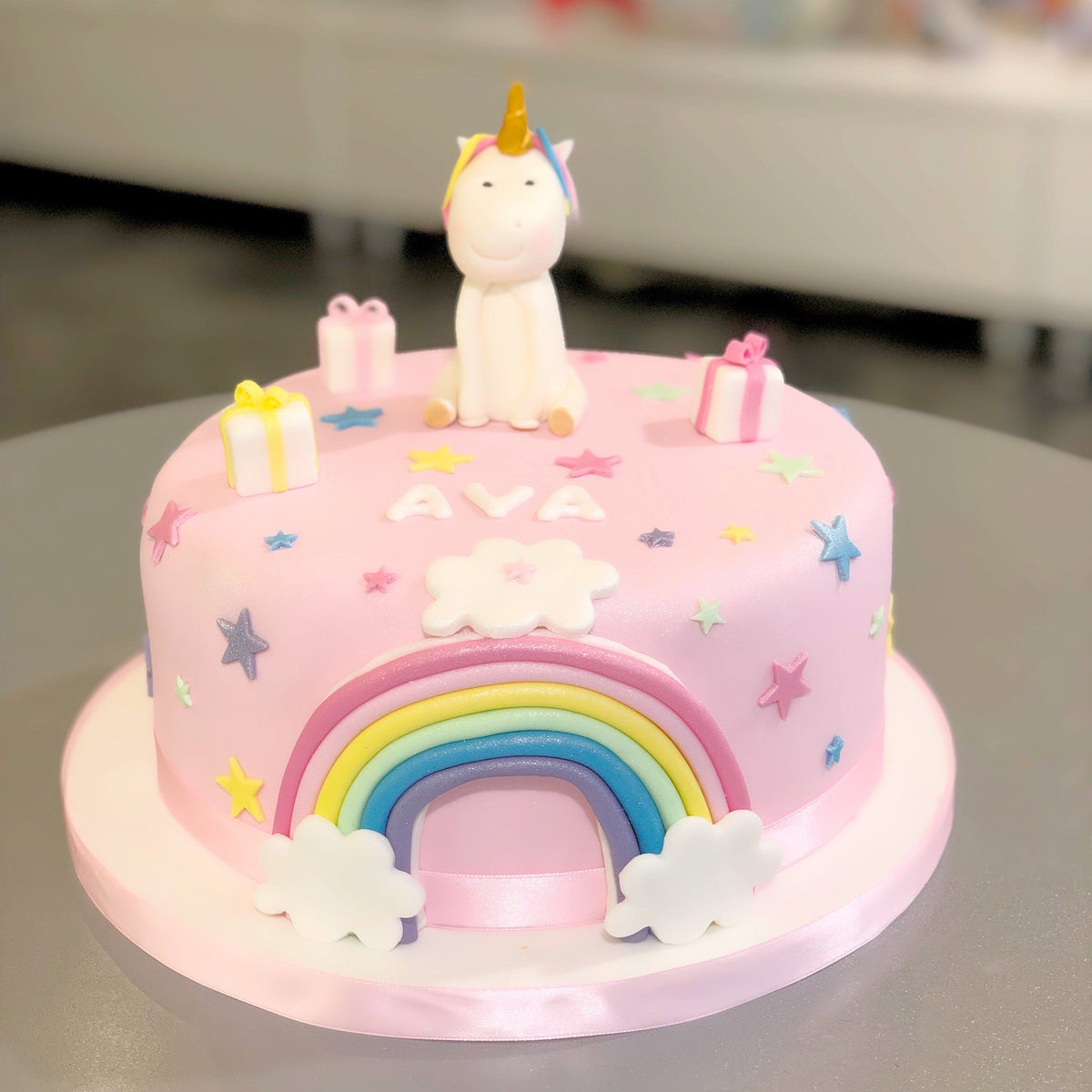 GÂTEAU LICORNE ROSE - L'Atelier des Gâteaux
