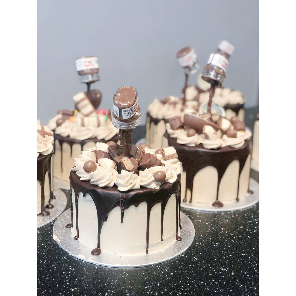 Bon Cadeau 70€ - Ateliers de 2h30 (number cake, cake design, layer cak–  L'Atelier des Gâteaux