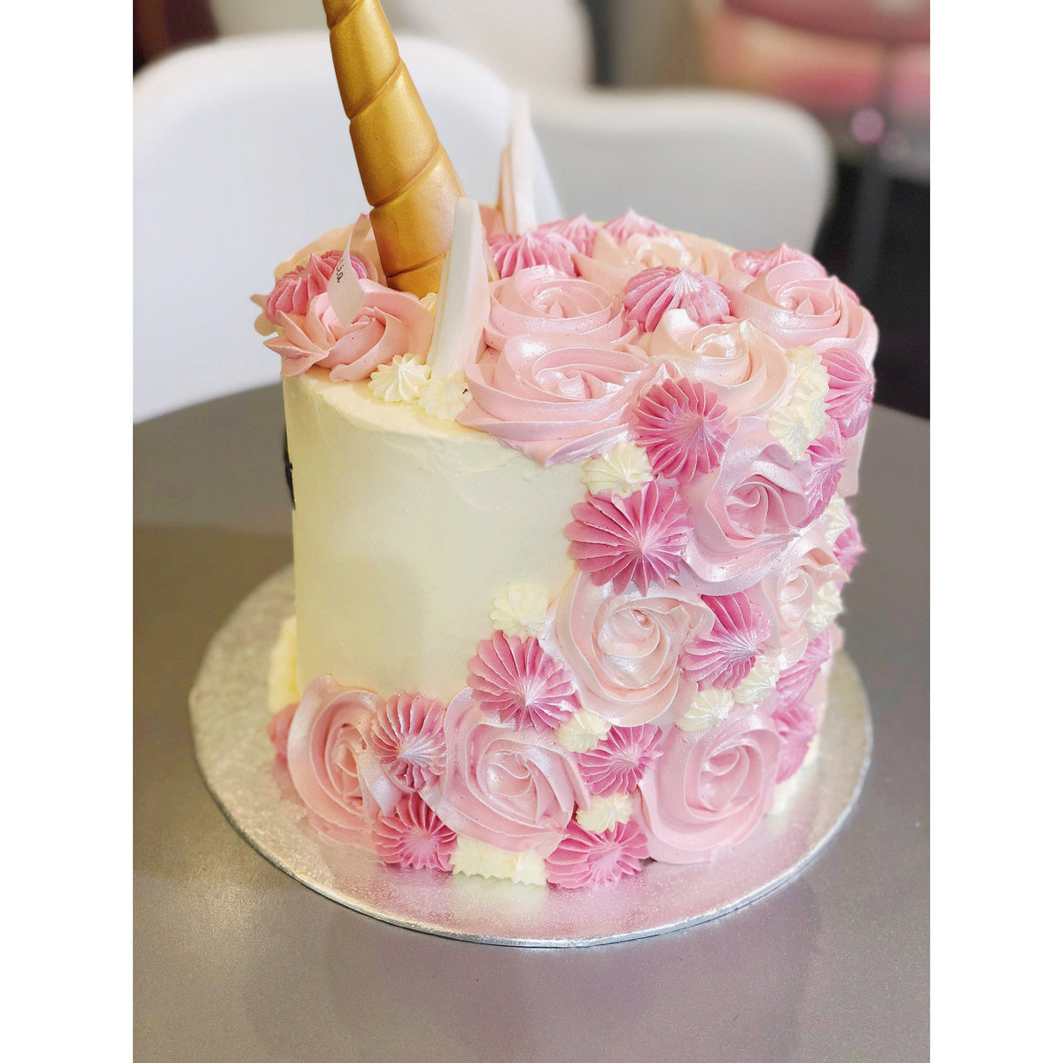 ATELIER LICORNE Samedi 15 octobre 10h30 - 13h30 Atelier atelierdesgateaux.com 
