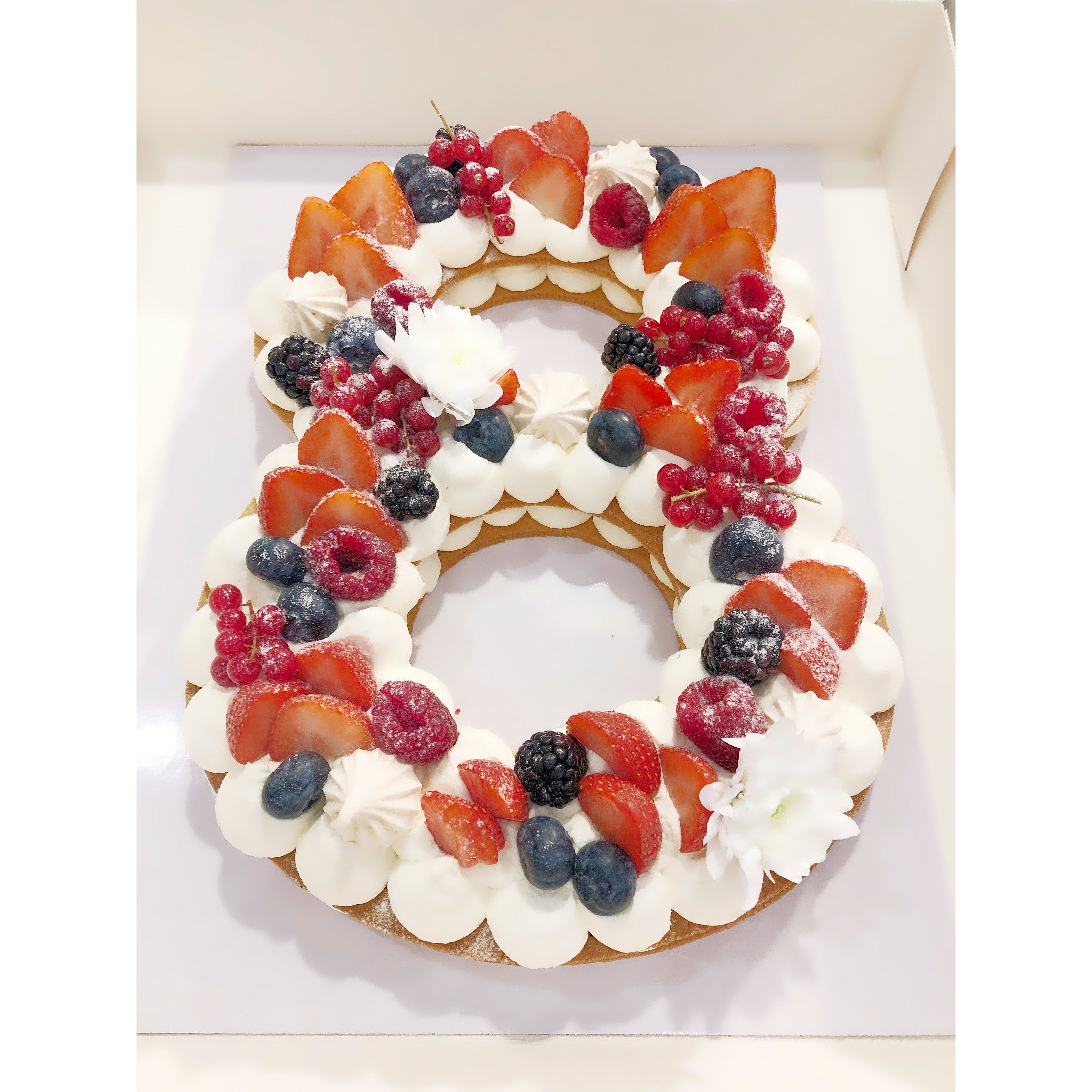 Number ou letter cake fruits rouges - L'Atelier des Gâteaux